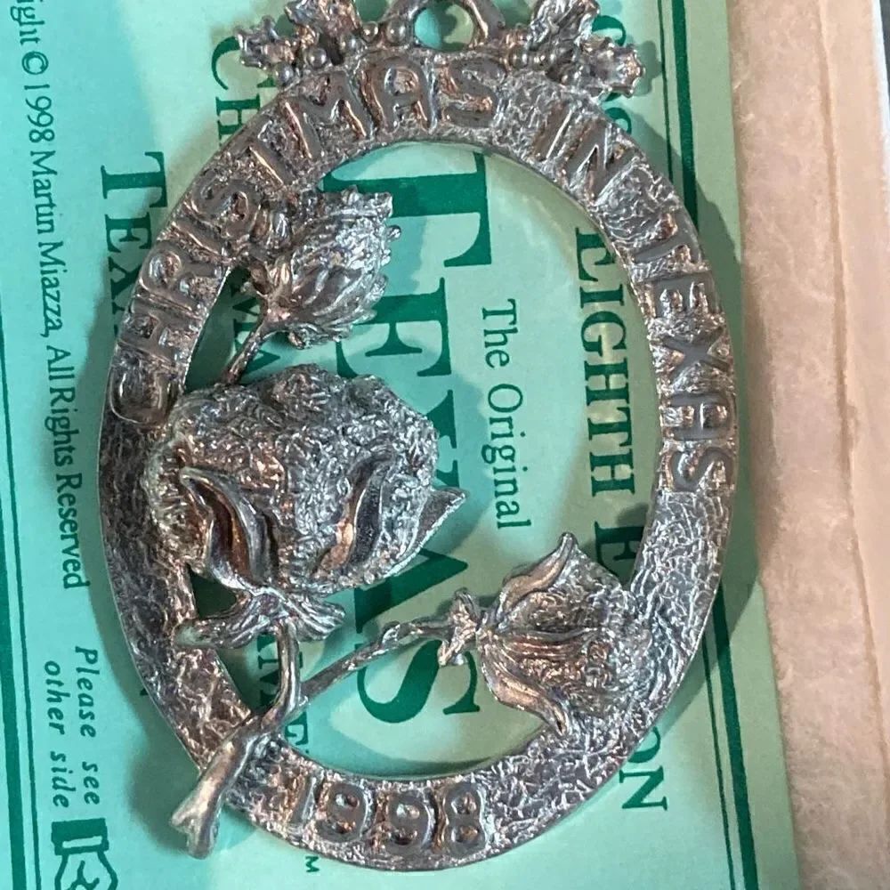Ornament vintage Texas rose by Martin miazza